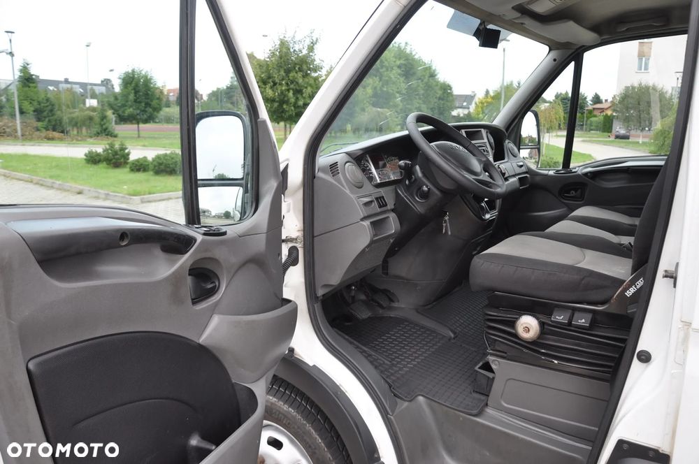 Iveco Daily - 28