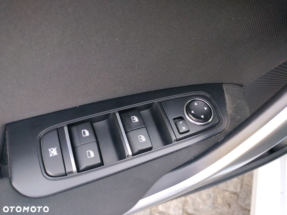 Kia Ceed 1.5 T-GDI M - 25