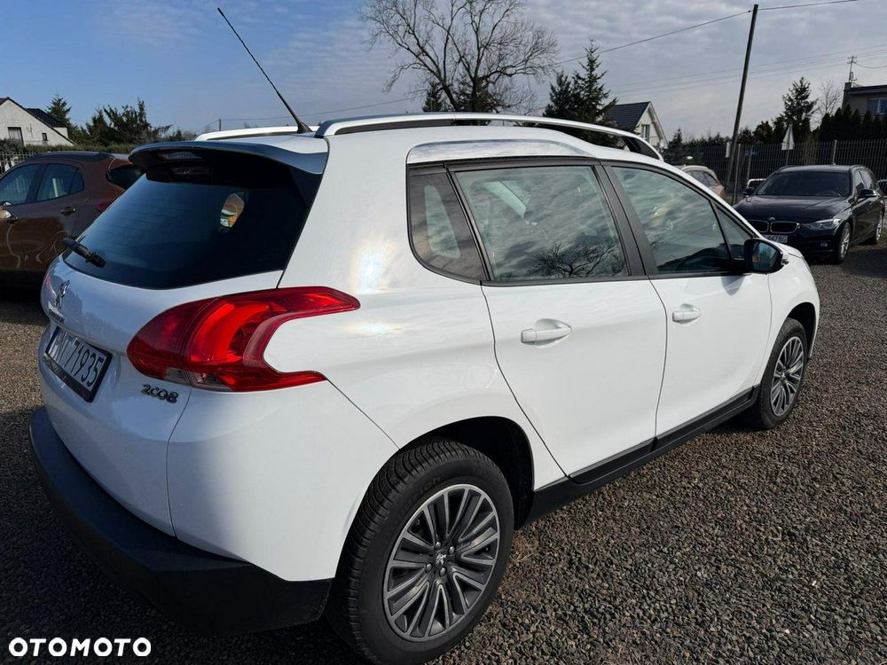 Peugeot 2008 - 4