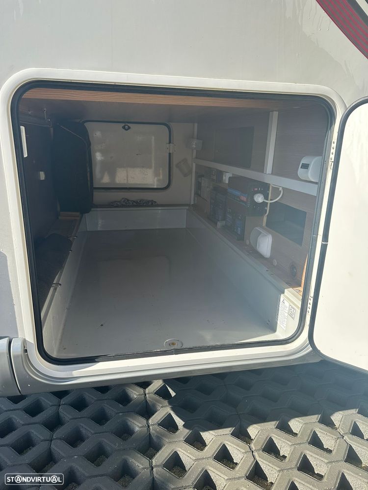 Rapido Serie 6F 691 cama central - 31