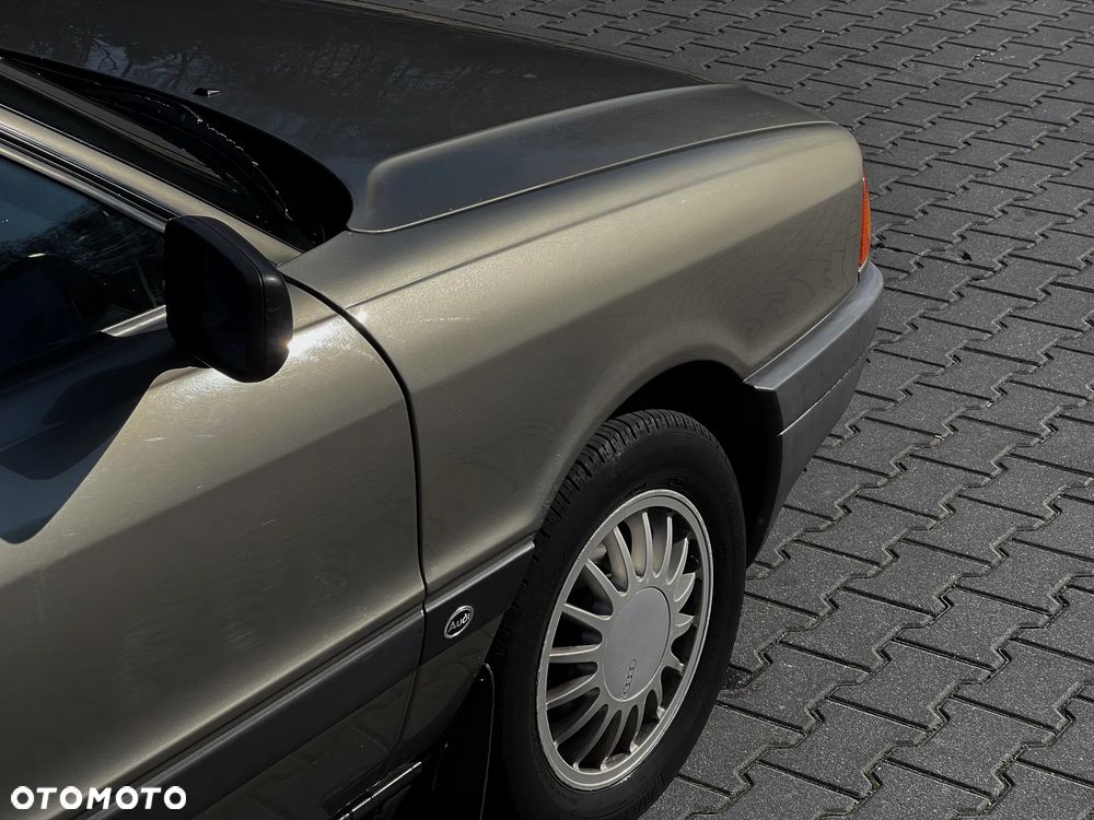 Audi 80 1.6 - 10