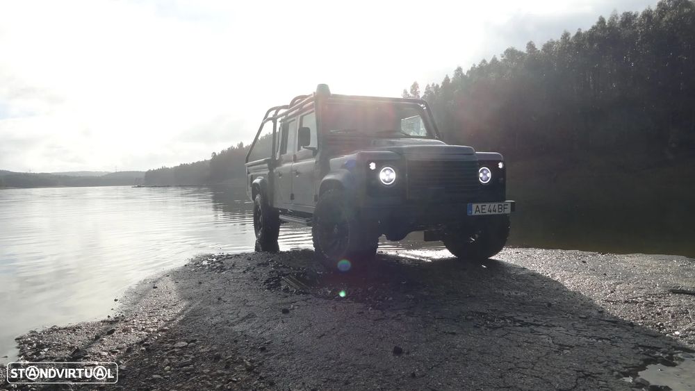 Land Rover Defender 130 2.5 TDi Crew Cab - 3