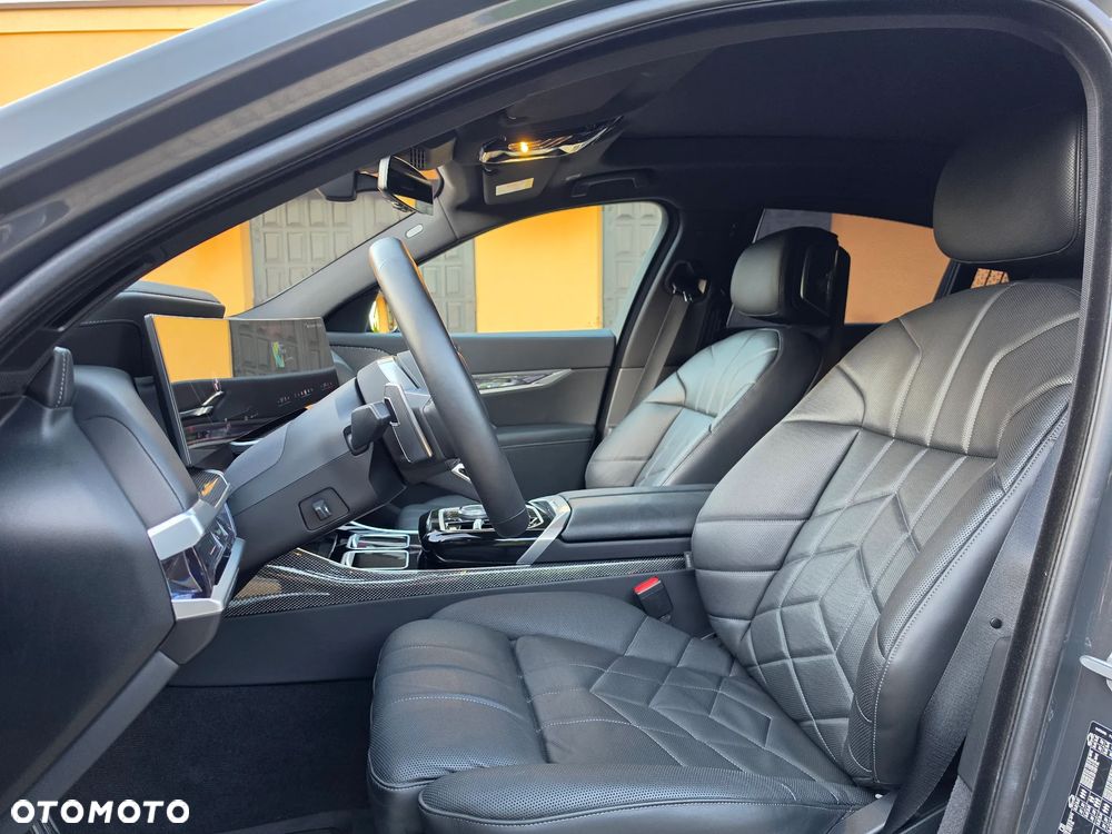BMW Seria 7 740d xDrive mHEV M Sport sport - 32