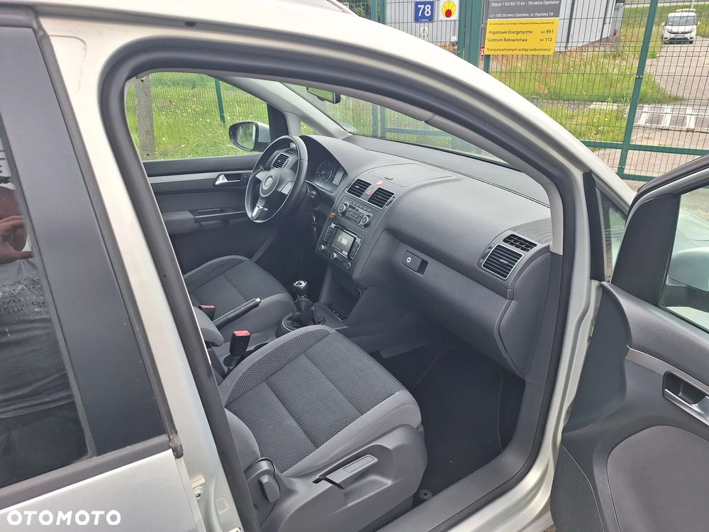 Volkswagen Touran - 7
