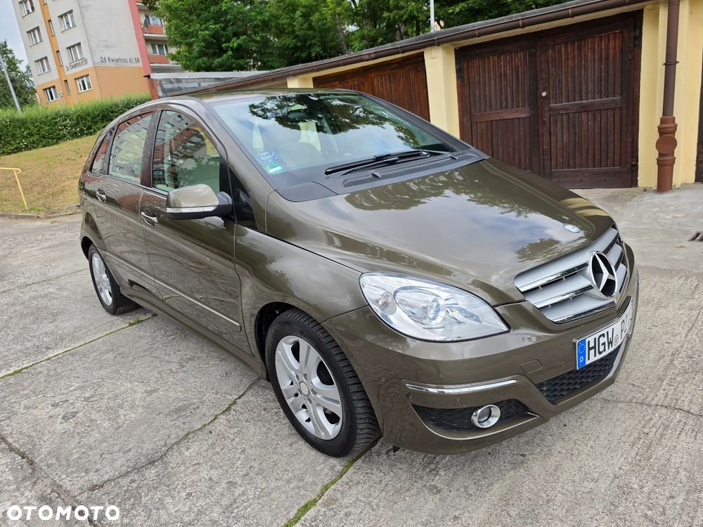 Mercedes-Benz Klasa B 180 CDI Autotronic Grand Edition - 2