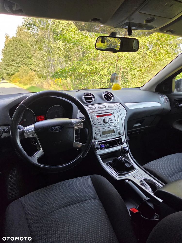 Ford Mondeo 2.0 TDCI Black Magic - 11