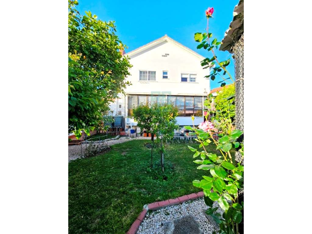 Requintada moradia T6, lote 651m2, em São Domingos de Rana, Cascais - Grande imagem: 2/52