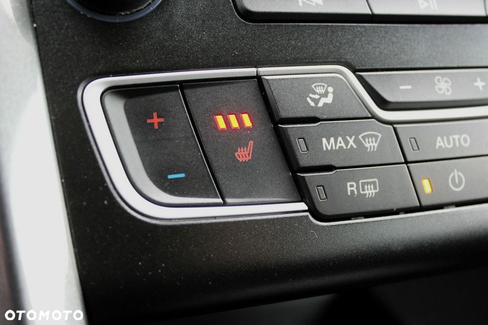 Ford Mondeo SW 2.0 Hybrid Trend - 20