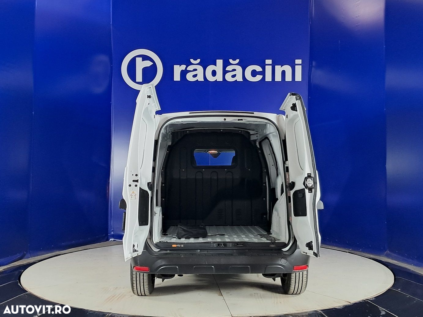 Renault Express - 16