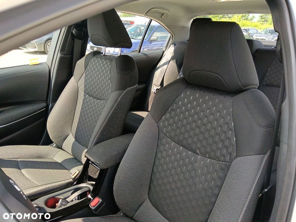 Toyota Corolla 1.8 Hybrid Comfort - 11