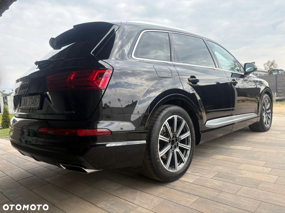 Audi Q7 - 13