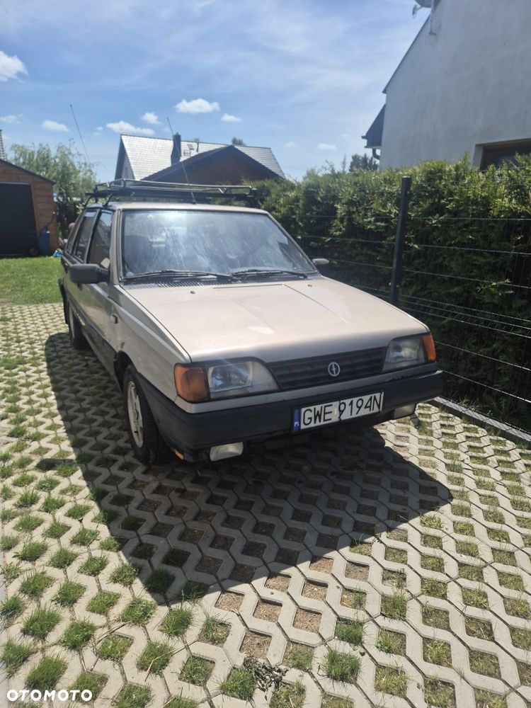 Polonez Caro - 1