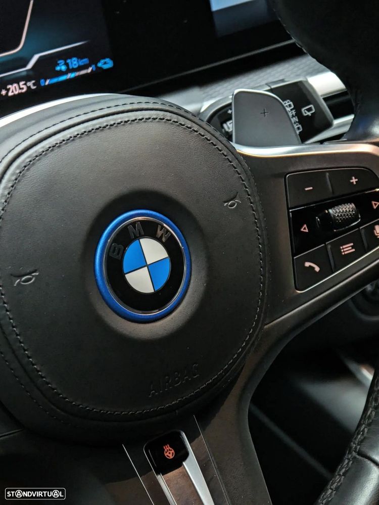 BMW 320 e Pack Desportivo M Auto - 31