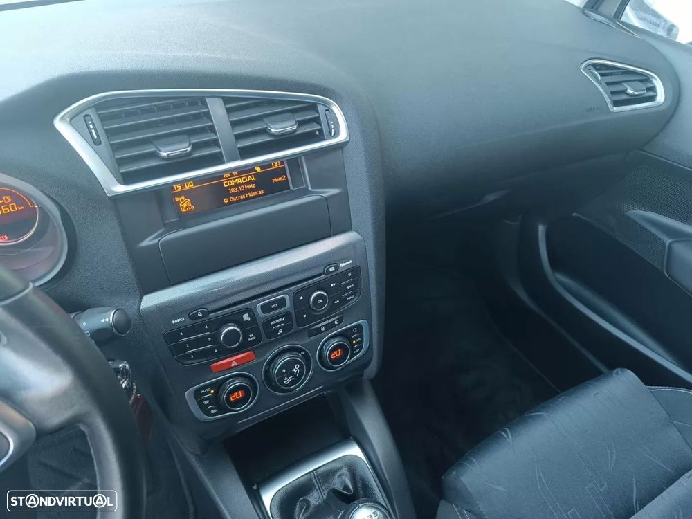 Citroën C4 1.6 e-HDi Air.Exclusive - 27