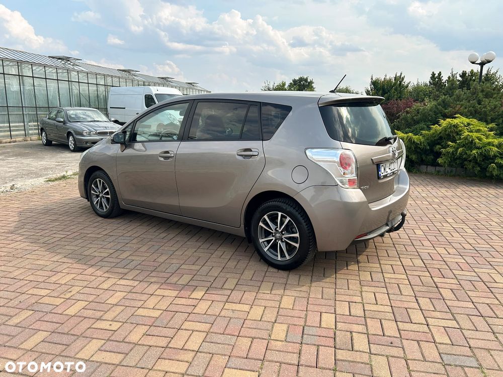 Toyota Verso 1.8 Multidrive Edition - 11