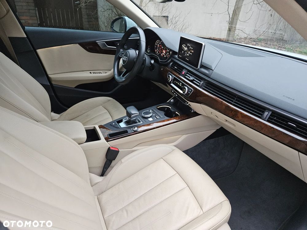 Audi A4 Limousine 40 TFSI S tronic S line - 20