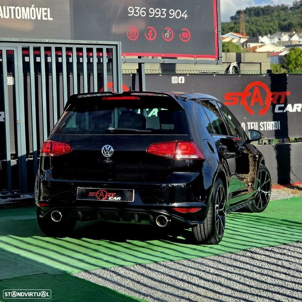 VW Golf - 4