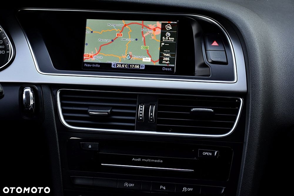 Audi A4 Avant 2.0 TDI DPF clean diesel multitronic S line Sportpaket - 24