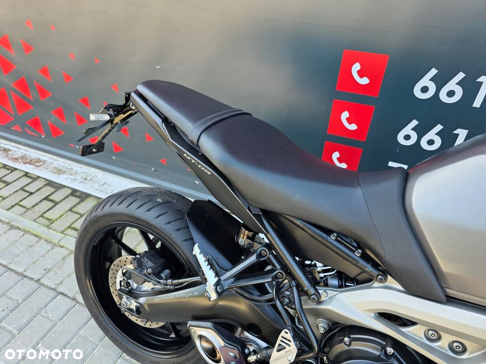 Yamaha MT - 19