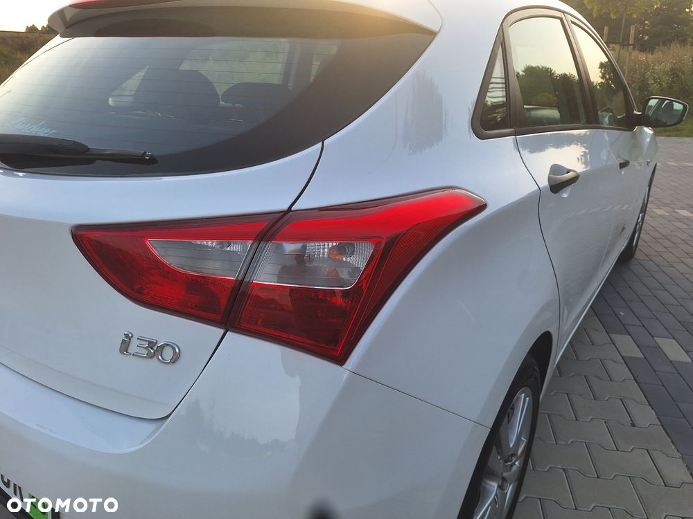 Hyundai i30 1.4 Trend - 25