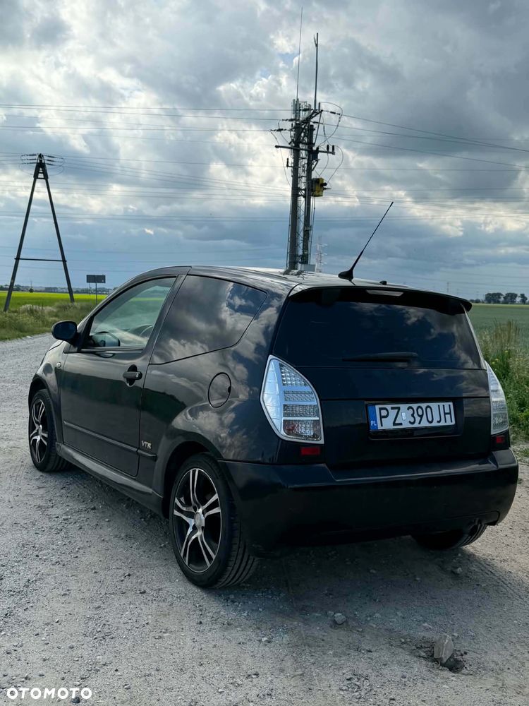 Citroën C2 1.4 VTR - 11