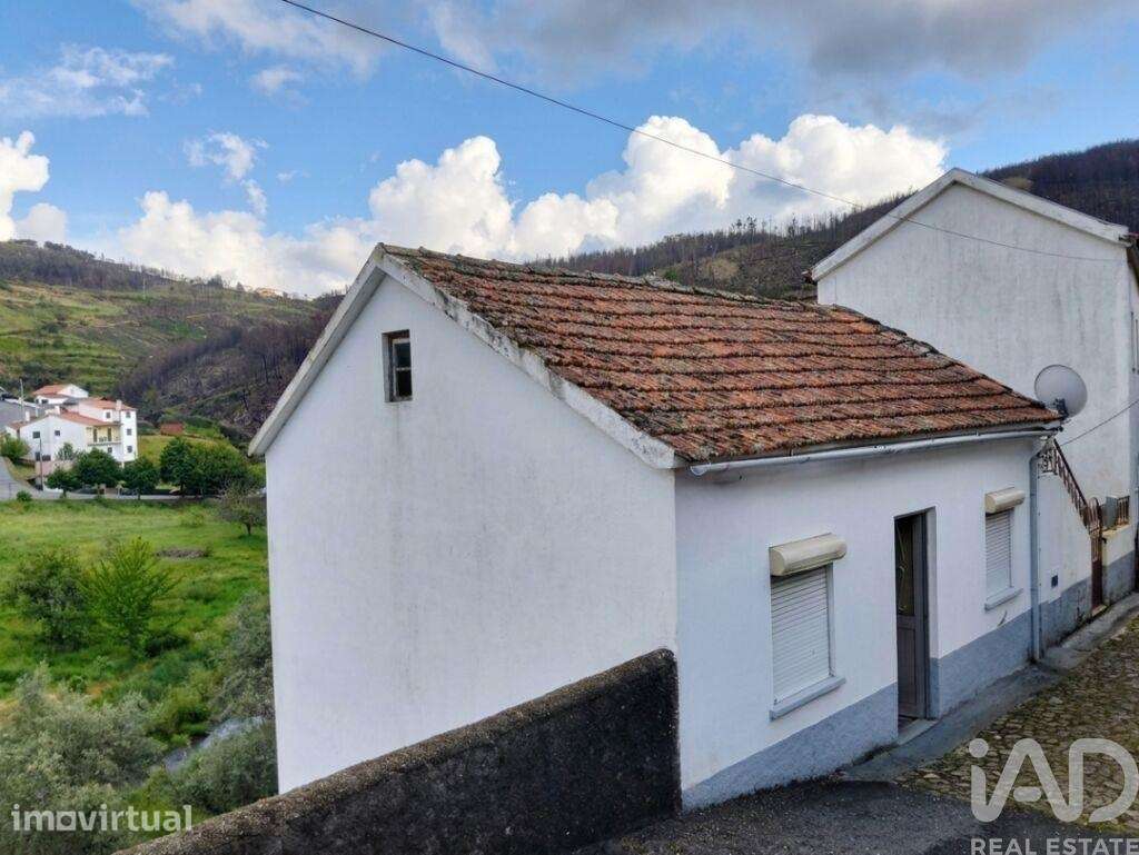 Casa / Villa T2 em Unhais-o-Velho - Grande imagem: 2/40