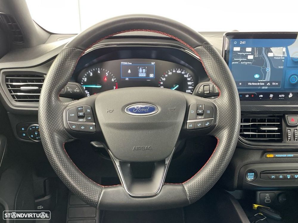 Ford Focus 1.0 EcoBoost MHEV ST-Line - 14