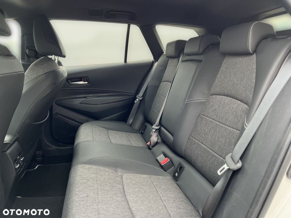 Toyota Corolla 1.8 Hybrid Style - 15