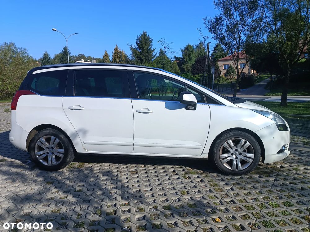 Peugeot 5008 HDI FAP 165 Automatik Premium - 5