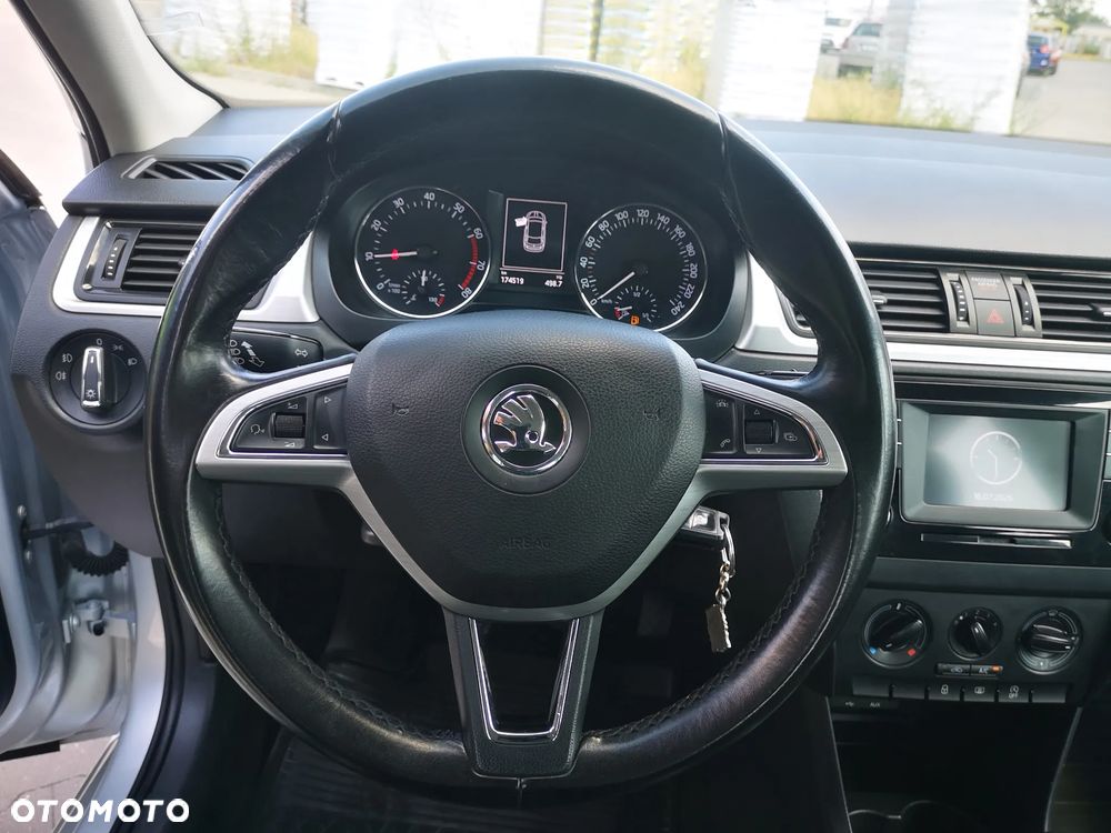 Skoda RAPID 1.2 TSI Ambition - 11