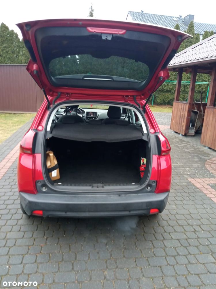 Peugeot 2008 1.2 Pure Tech Active S&S EAT6 - 3