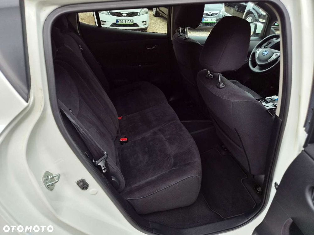 Nissan Leaf - 21