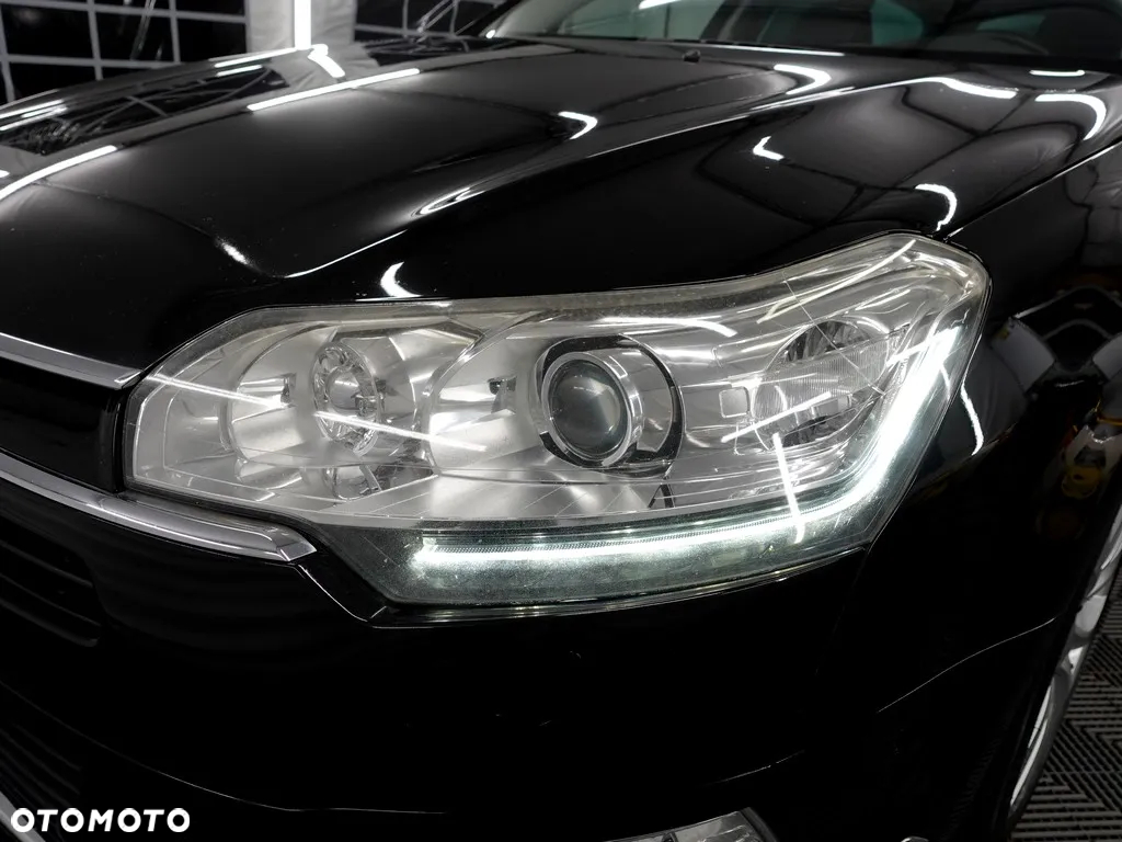 Citroën C5 2.0 HDi Exclusive - 34