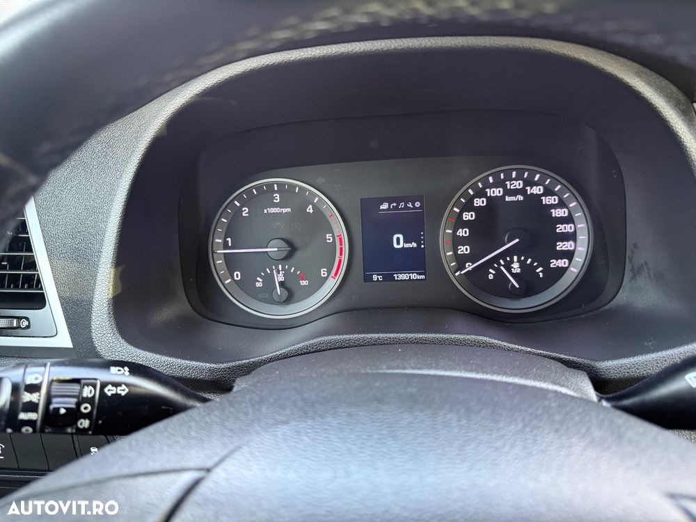 Hyundai Tucson blue 1.7 CRDi 2WD Style - 20