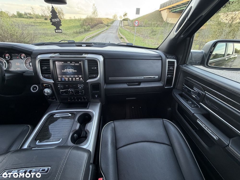Dodge RAM 5.7 4x4 - 22