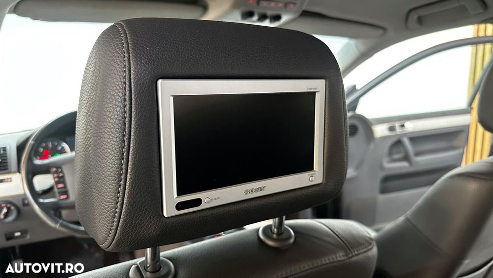 Volkswagen Touareg - 27