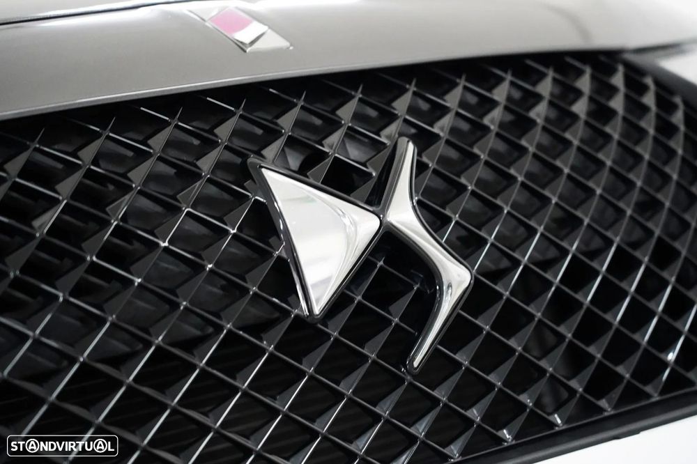 DS DS7 Crossback 1.6 THP Grand Chic EAT8 - 21