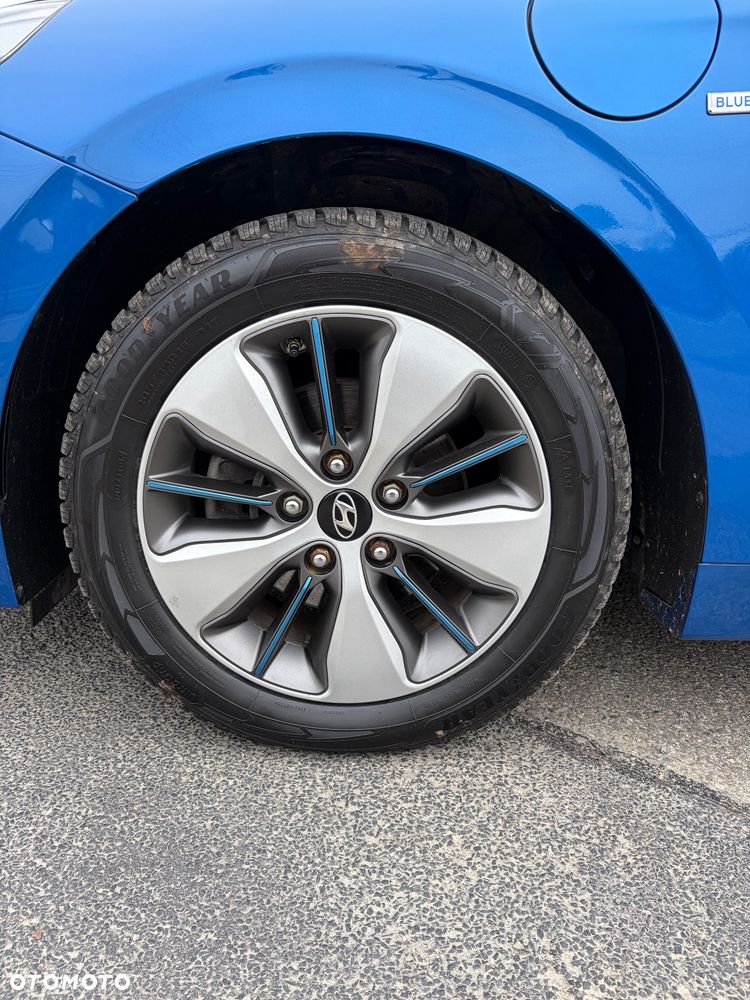 Hyundai IONIQ Plug-in hybrid Premium - 24