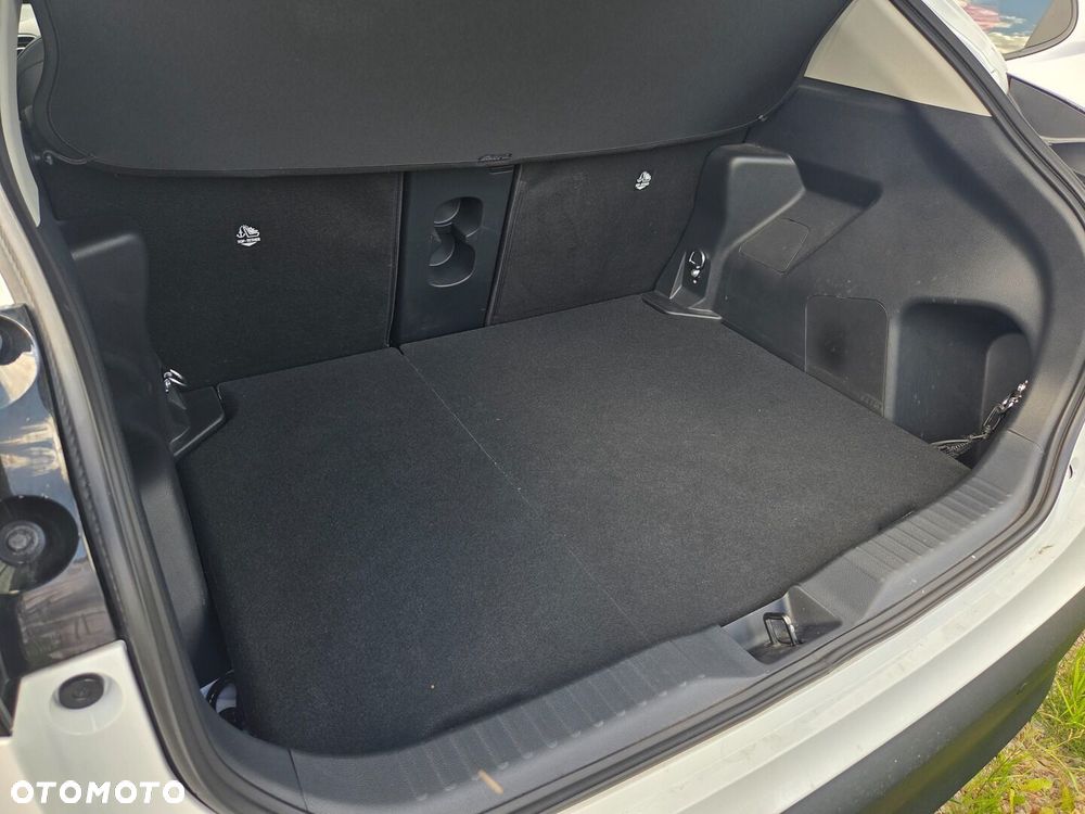 Toyota Yaris Cross - 20