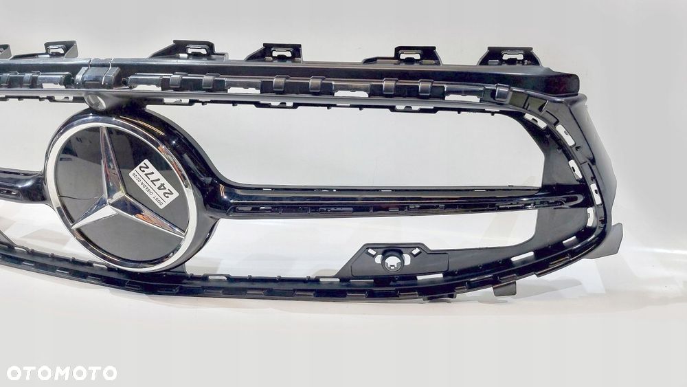 atrapa grill ramka znaczek mercedes cla w118 c118 lift amg a1188883800 - 3