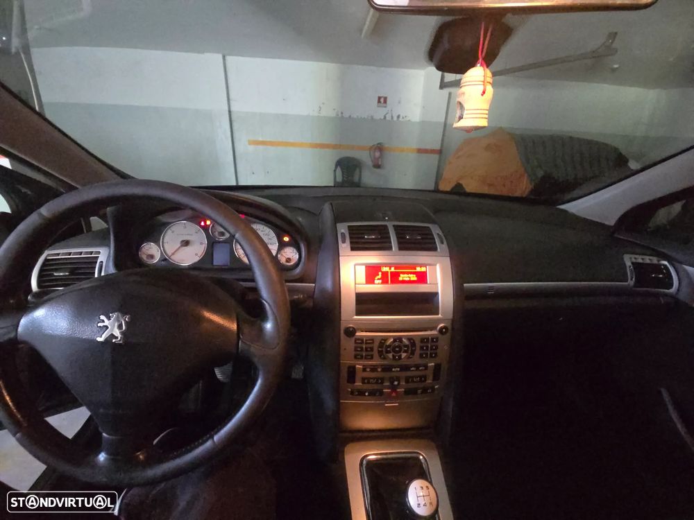 Peugeot 407 1.6 HDi Executive - 24