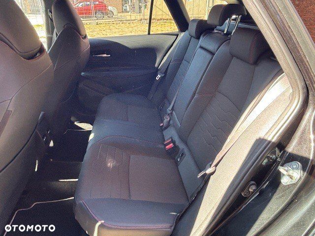 Toyota Corolla - 5