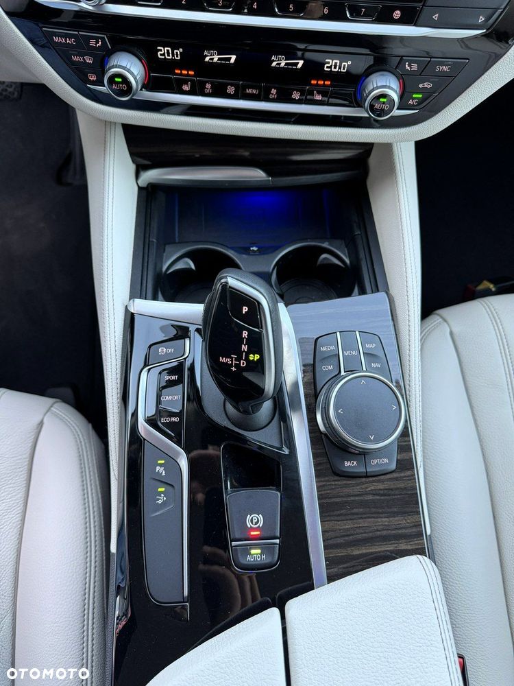 BMW 6GT 620d xDrive Luxury Line - 29