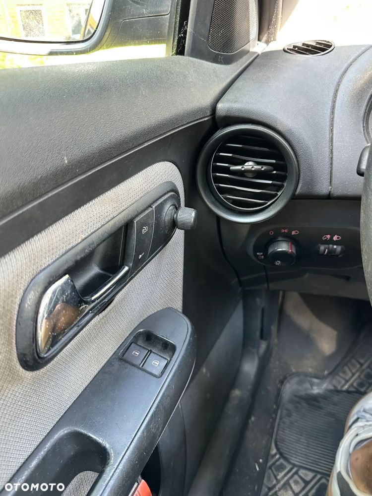 Seat Ibiza 1.4 16V Stella - 16