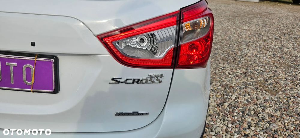 Suzuki SX4 S-Cross 1.6 VVT CVT 4x4 limited - 17