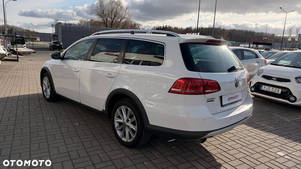 Volkswagen Passat Alltrack - 31