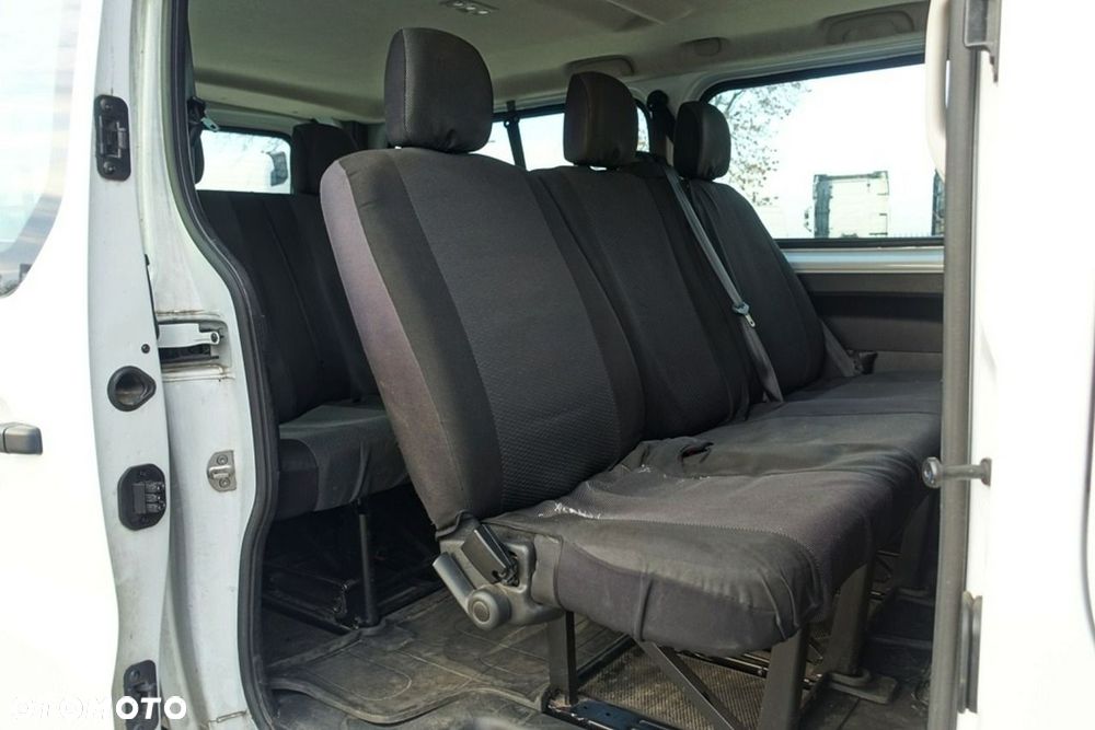 Renault Trafic - 15