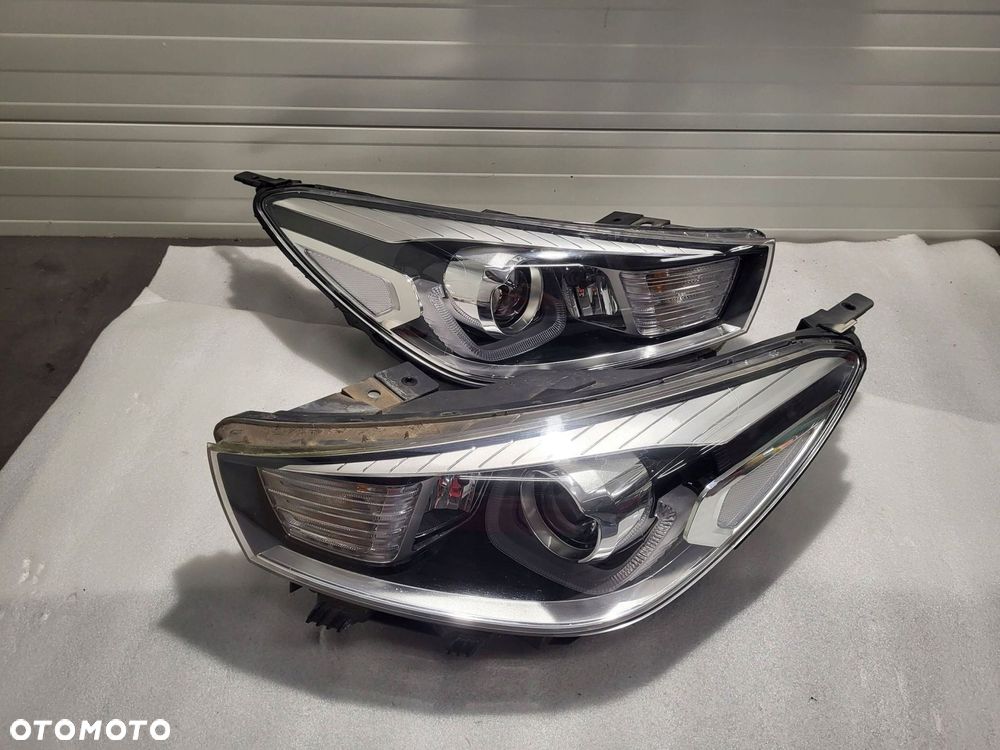 kia rio iv soczewka zw komplet lamp przednich - 2