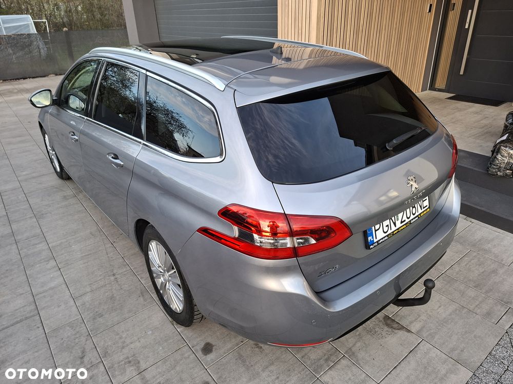 Peugeot 308 1.6 BlueHDi Allure S&S - 4