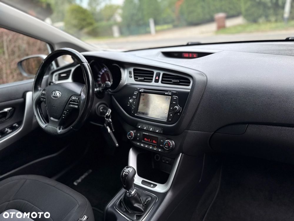 Kia Ceed 1.6 GDI Edition 7 - 30